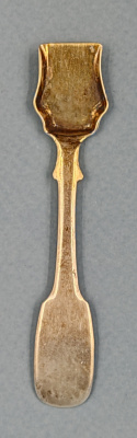 Серебряный совочек для специй. 1864 год.