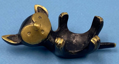 Каминная статуэтка "Кот-подсвечник".