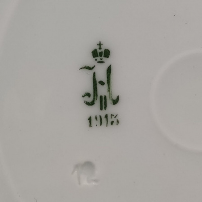 Тарелка из Зимнедворского сервиза "ИФЗ", 1913 гг.