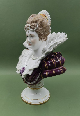 Бюст "Елизавета I", "Meissen", конец XIX века.