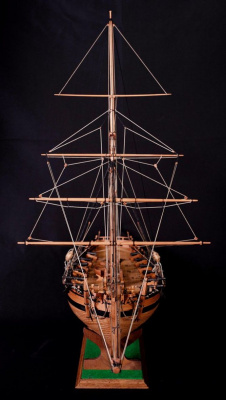 Изящная модель Британского куттера Alert 1777 года в масштабе 1/48.