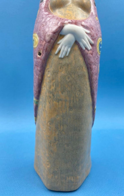 Фарфоровая статуэтка "Беременная девушка", "Lladro".