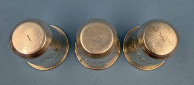 Серебряный набор: корзинка и три стопки. Киев, СССР, 1950 года.