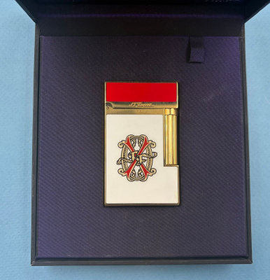 Коллекционная газовая зажигалка "S.T.Dupont" Ligne 2 Arturo Fuente Opus X Limited Edition.