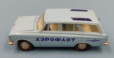 Детская игрушка "Москвич" 426 "Аэрофлот", голубого цвета.