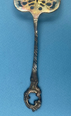 Серебряная лопатка.