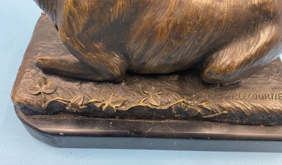 Бронзовая скульптура "Олень с длинными рогами". "Bronze Caranti Paris J.S.Deposee". Скульптор:P.Lecourtier.